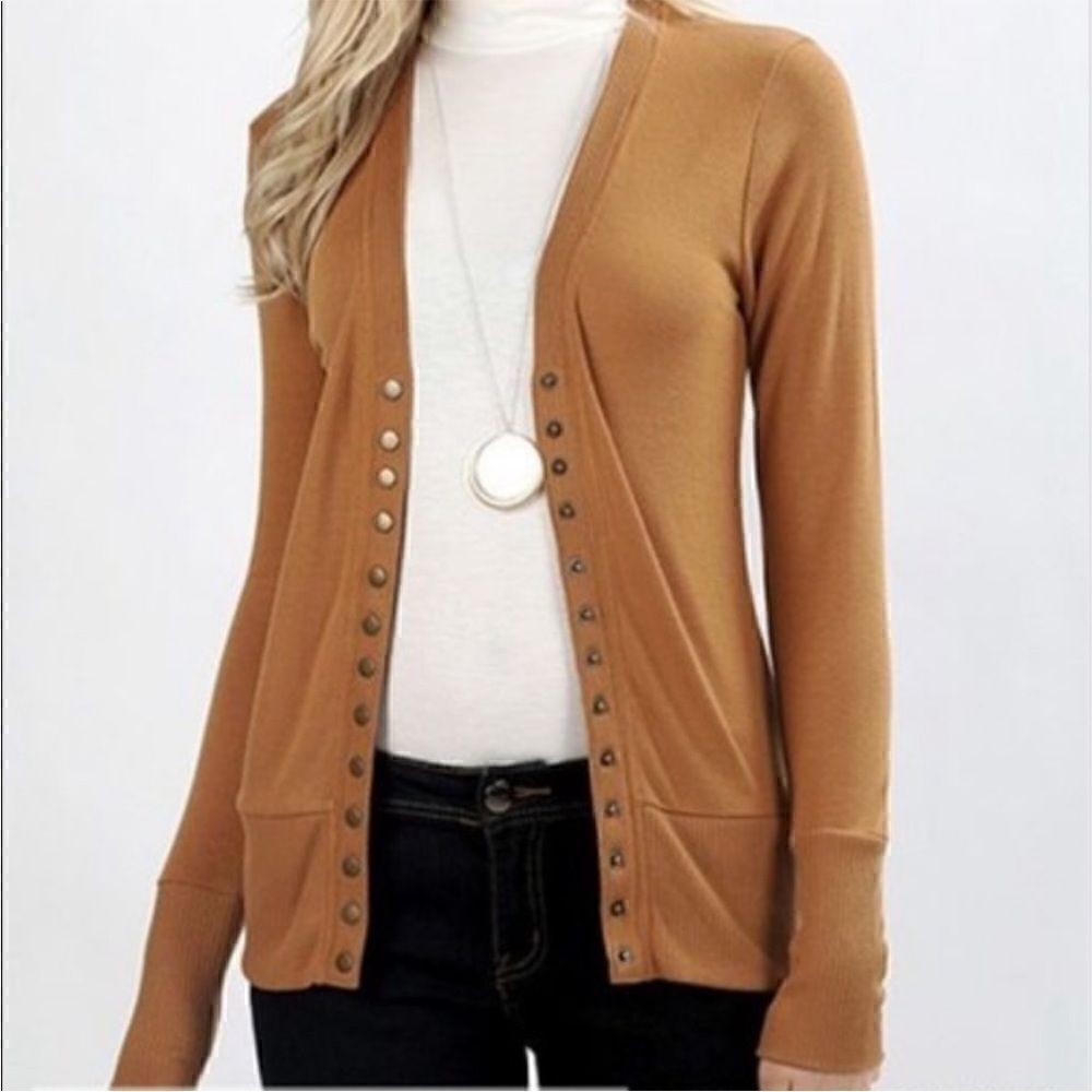 Snap Button down cardigan​​​​​​​